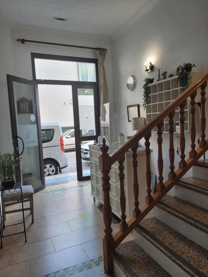 Hostal Mediterraneo Torre Del Mar Extérieur photo