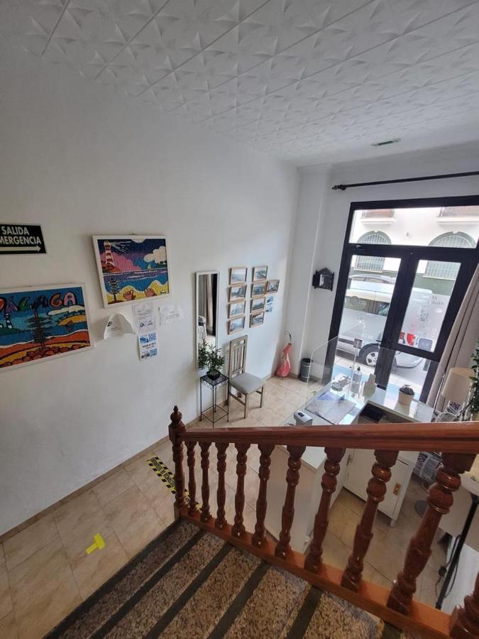 Hostal Mediterraneo Torre Del Mar Extérieur photo